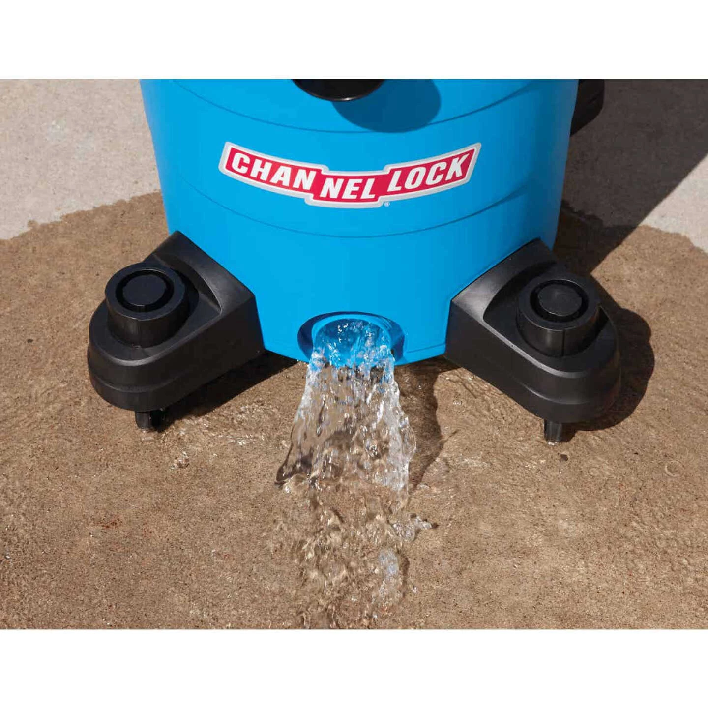 Channellock 8 Gal. 4.0-Peak HP Wet/Dry Vacuum 8 Channellock 8 Gal. 4.0-Peak HP Wet/Dry Vacuum - Image 6