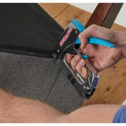 Channellock Heavy-Duty Brad Nail And Staple Gun -Cheap Channellock Store ItemImage 381829 q5vwgf 3rifgg fmtw39