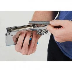 Channellock Heavy-Duty Brad Nail And Staple Gun -Cheap Channellock Store ItemImage 381829 q5vwgf gfrvtc 78481c