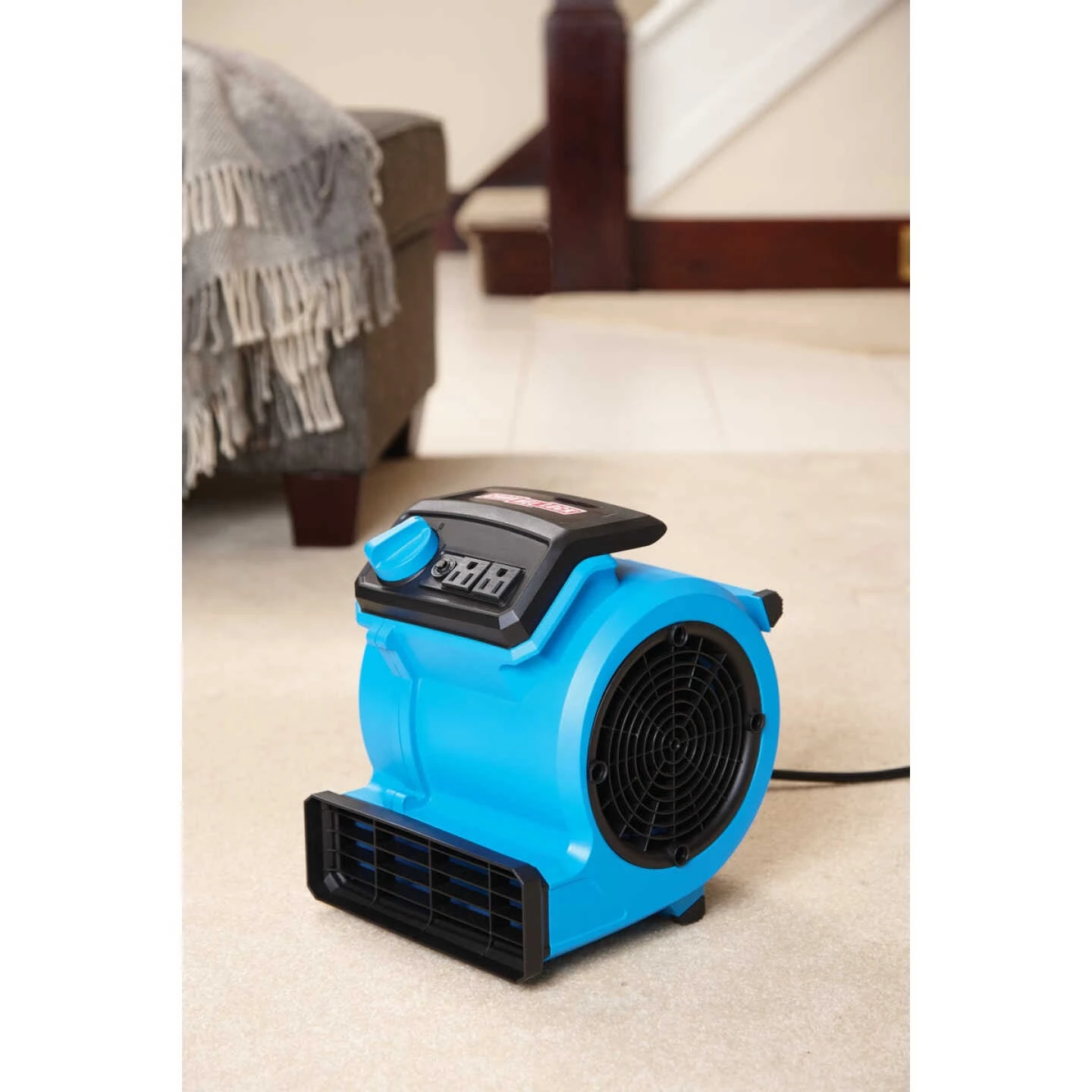 Channellock 3-Speed 3-Position 550 CFM Air Mover Blower Fan 5 Channellock 3-Speed 3-Position 550 CFM Air Mover Blower Fan - Image 3